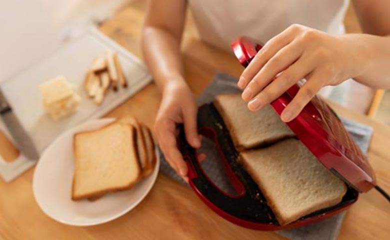 Tost Makinesi Kullanım Alanları